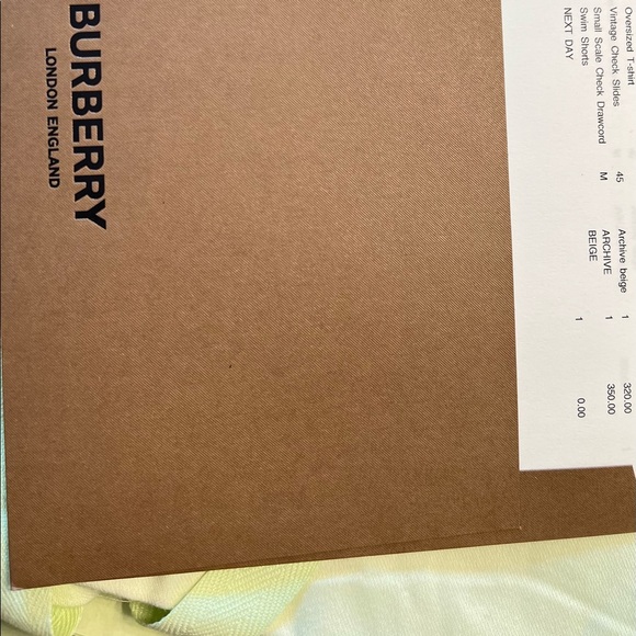 Mens Burberry slides size 45 - Picture 2 of 8